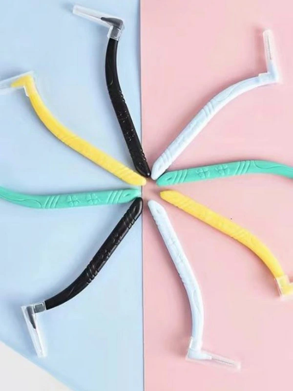 Curved Interdental Brush Curved Interdental Brush