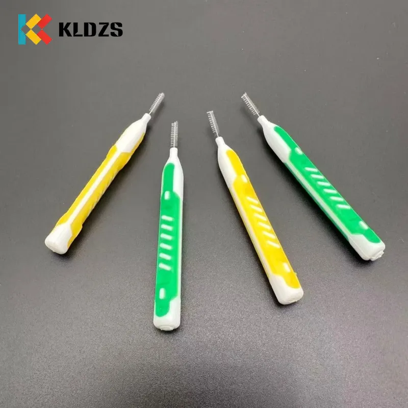 Berus Interdental Jenis I Terlebih Acuan